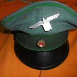 CASQUETTE  WW2 OFFICIER WEHRMACHT DE LA HERR (LISERE VERT) Marque intérieure  LLD