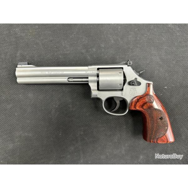 SMITH ET WESSON 686 INTERNATIONNAL CAL 357 MAG