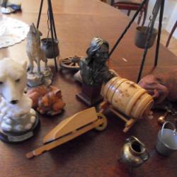 LOT DE FIGURINES