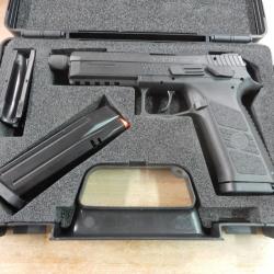 PISTOLET CZ P-09 FILETEE CAL 9X19 OCCASION PARFAIT ETAT