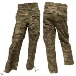 Pantalon de saut 47/52 camouflage "Lézard"