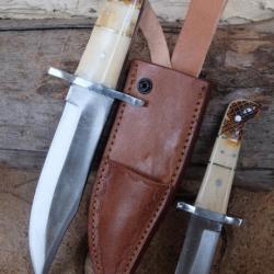 Set de 2 Couteaux De Chasse Twin Hunter Lames Acier Carbone 1055 Manche Os Etui Cuir Fabr Artisanat