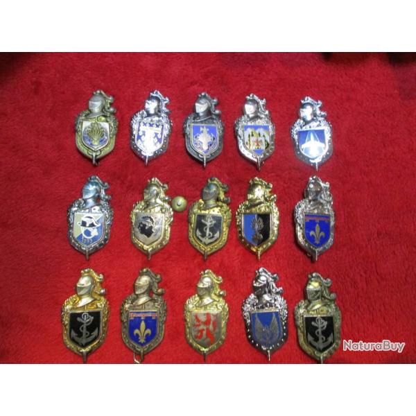 lot d'insignes gendarmerie metal