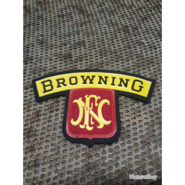 cusson en tissus brod de la marque de fusil FN BROWNING