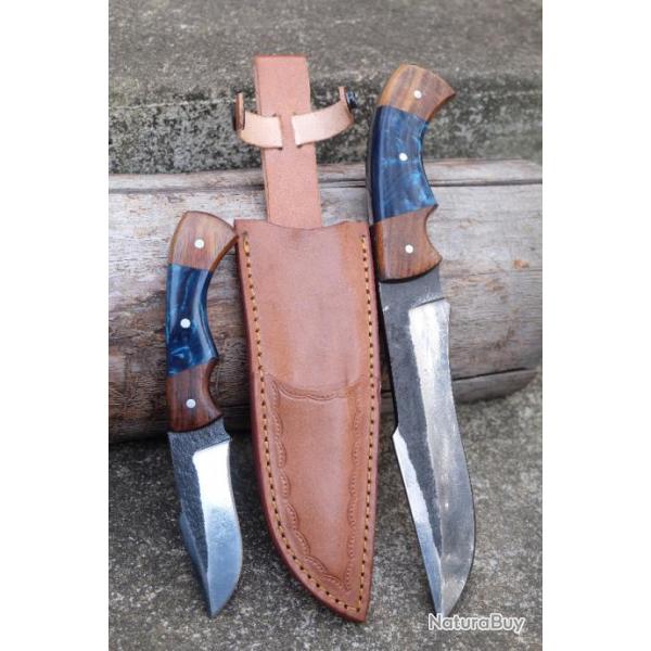 Set de 2 Couteaux Bushcraft Twin Lames Harpon Acier Carbone 1075 Manche Bois Etui Cuir F Artisanale