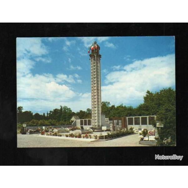 oradour sur glane cit martyre 10 juin 1944 cimetire ou sont enterrs les habitants qui furent mass