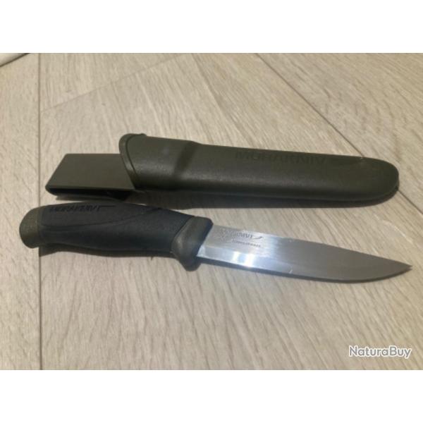 Couteau Mora companion MG neuf