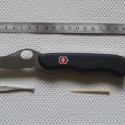 Vends couteau Victorinox Sentinel