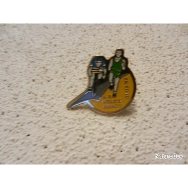 pin's insigne Association Sportive Police Nancy cyclisme et course  pied 1992