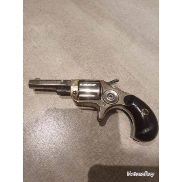 Revolver Colt new line 22