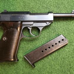 Pistolet semi-automatique WALTHER P38 - Fabrication MAUSER 1943 - Calibre 9x19 - 2 chargeurs (Occasi