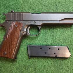 Pistolet semi-automatique Modèle 1911 A1 - ITHACA GUN COMPANY 1943 - Calibre 45 ACP - 2 chargeurs (O