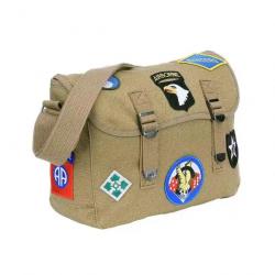 Musette militaire US + 8 Patchs US WW2