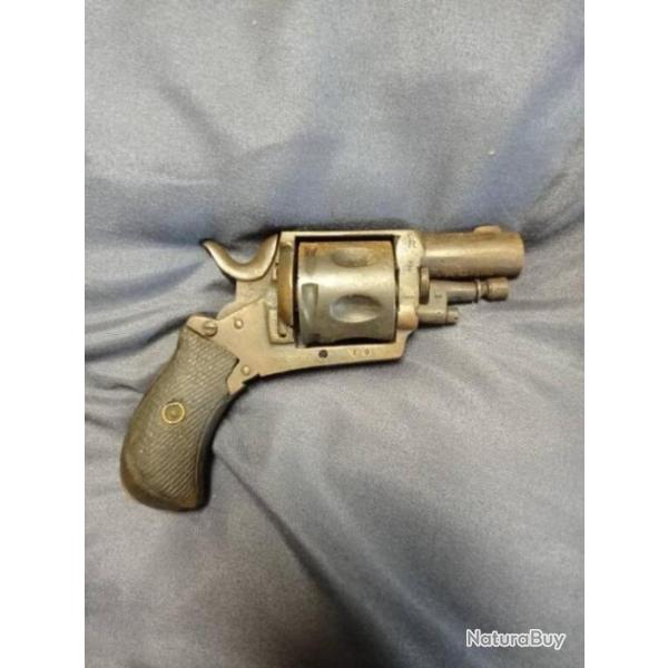 Revolver ancien N4