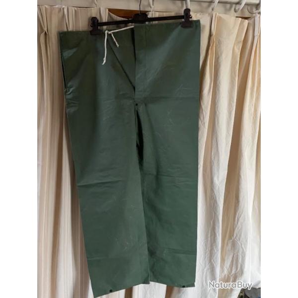 Ancien pantalon de pluie militaire franais