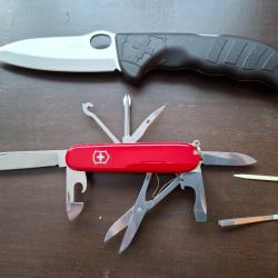 Victorinox Hunter Pro + Victorinox Super Tinker