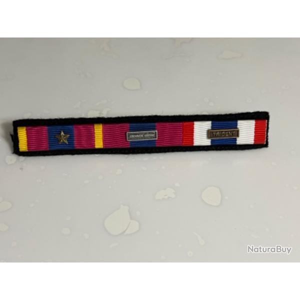 Dcoration mdaille barrette militaire