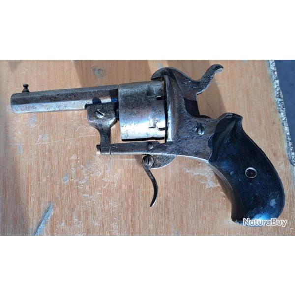 Revolver a broche 9 mm