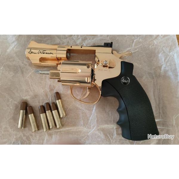 Revolver ASG Dan Wesson 2.5" Gold Co2 - Calibre 4.5mm BB