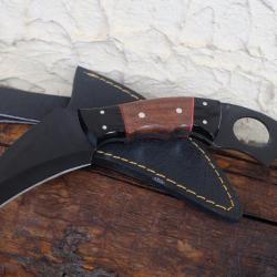 Couteau Karambit Lame Acier Carbone 1055 Black Manche Bois/Résine Etui Simili Cuir Fabr Artisanale01