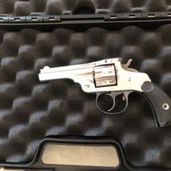 Revolver HARRiNGTON RICHARDSON Cal 22LR