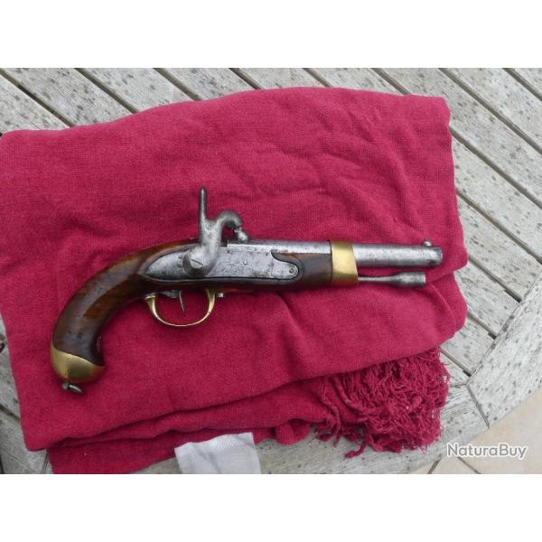 Pistolet rglementaire modle AN 13 TBIS