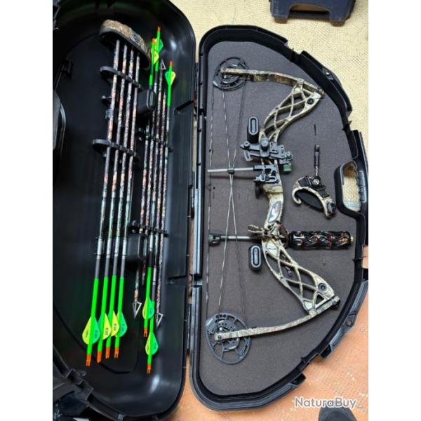 Vend Arc de chasse  poulies BOWTECH Carbon Zion 31''