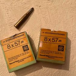 Lot de deux boites de munitions calibre 8x57Jr