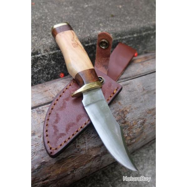 Poignard Puukko Couteau Lame Carbone 1055 Bowie Manche Bois Olivier Fabrication Artisanale Etui Cuir