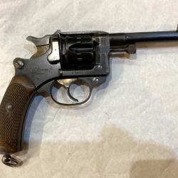 Revolver M.1892