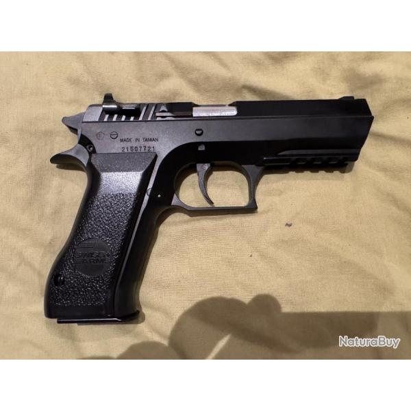 PISTOLET A PLOMB CO2 SWISS ARMS SA941 JERICHO 4.5 MM
