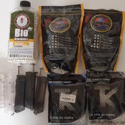 Lot billes airsoft + speedloaders