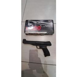 Pistolet gamo P800