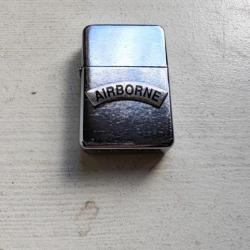 BRIQUET METAL "AIRBORNE"