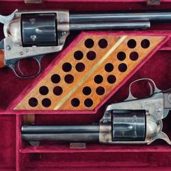 COFFRET REVOLVERS COLT SINGLE ACTION ARMY MODELE 1873 FRONTIER SIX SHOOTER 44/40 et 45LC - USA XIXè 