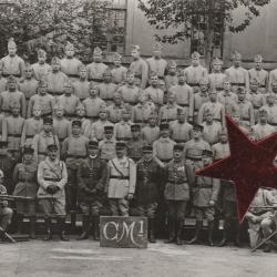 CPA - Carte Photo militaire du MANS - Mitrailleurs CM1 en 1930 - N°137