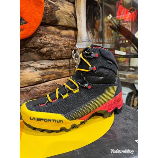 Aequilibrium st black yellow La Sportiva