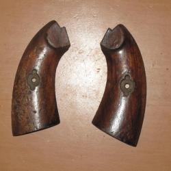 PAIRE DE PLAQUETTES POUR REVOLVER 1858 LEFAUCHEUX