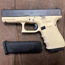 Pistolet Glock 19 gen 4 9 mm (mallette d'origine, 2 chargeurs)