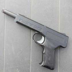 Ancien pistolet idem PERFECTA  - UMA SP50 à plombs de 4,5mm Made in Great Britain