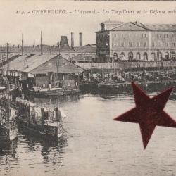 CPA - Marine Militaire Française- "CHERBOURG "l´arsenal, les torpilleurs et la défense mobile-N°087