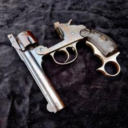 Revolver coup de poing Iver and Johnson  calibre 32 sw cat D