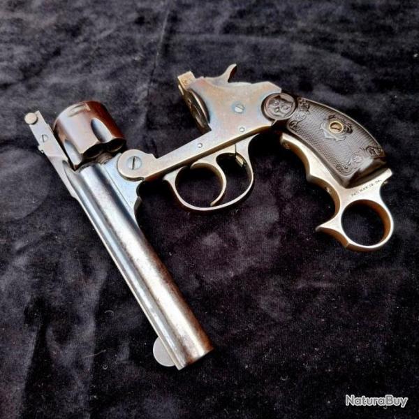 Revolver coup de poing Iver and Johnson  calibre 32 sw cat D