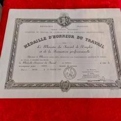 Diplôme médaille du travail vermeil Roger Lepy