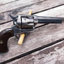 Revolver COLT Single Action Cal.44-40 *1 sans prix de reserve*