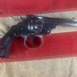 Revolver Harrington & Richardson Premier calibre 22 Long Rifle