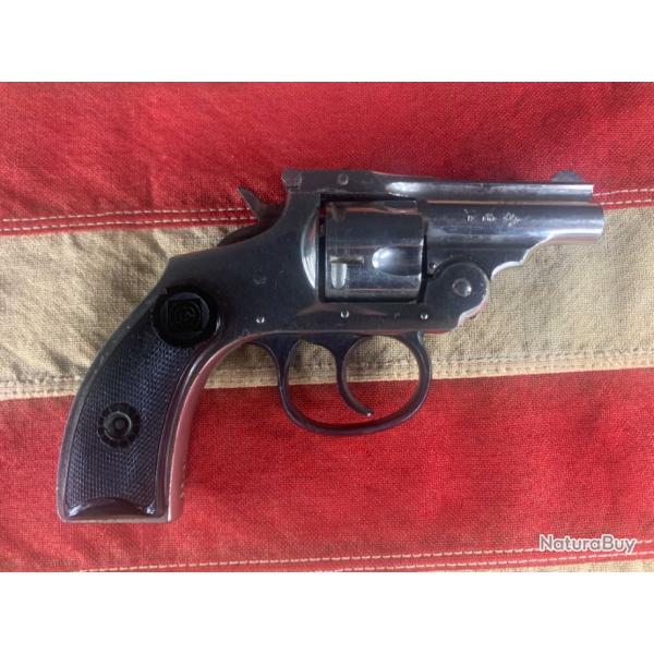 Revolver Harrington & Richardson Subnose DA 32 tardif