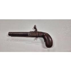 Gos pistolet a poudre noire du XIX eme siecle n 12