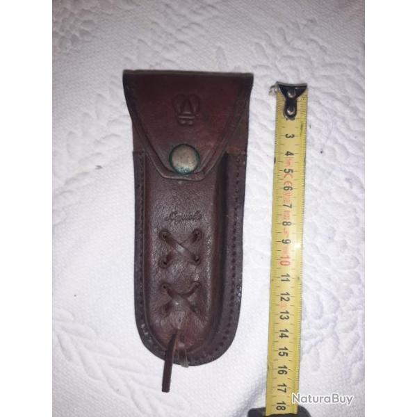 Etui Cuir couteau pliant Laguiole