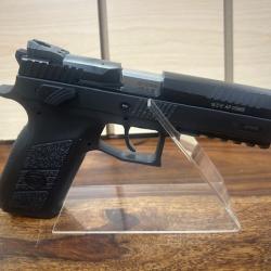 Pistolet CZ P-09 calibre 22LR